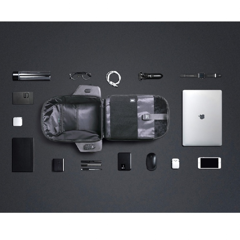 Водостойкий антикражный рюкзак Hipack для ноутбука 15.6", черный. Артикул о230124