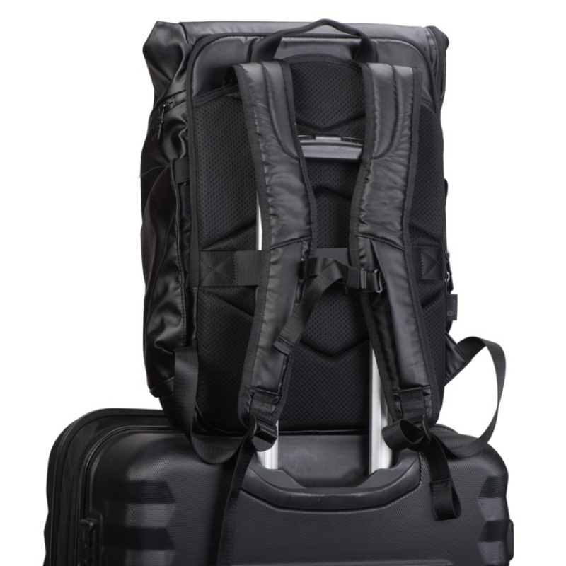 Водостойкий рюкзак Giant для ноутбука 15.6", черный. Артикул о230110